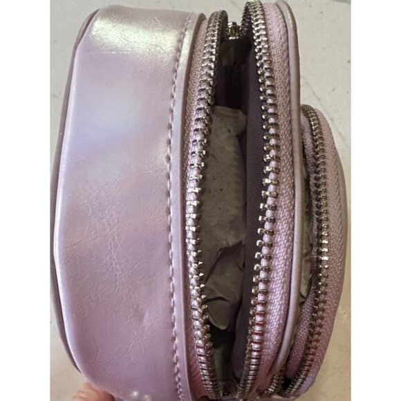 No Boundaries Rounded Phone Crossbody Lavender Color 100% Recycled Polyester-NWT - Picture 6 of 15